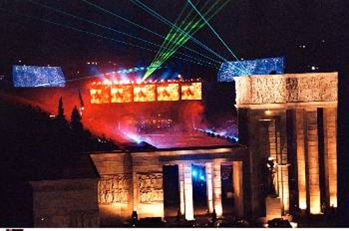 Από τη... «διακόσμηση»του Σταδίου το 1997