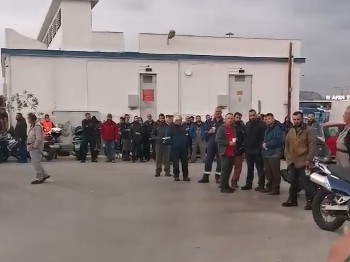 Από τη χτεσινή συγκέντρωση στη Ζώνη του Περάματος