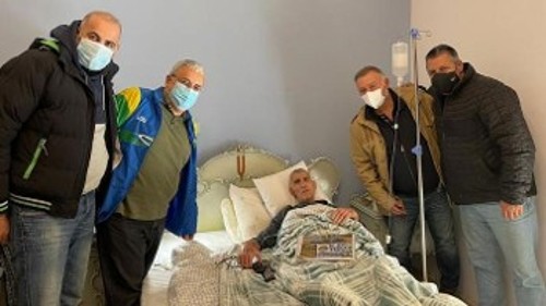 Από επίσκεψη κλιμακίου του ΚΚΕ στο σπίτι του λίγο καιρό πριν «φύγει» από τη ζωή