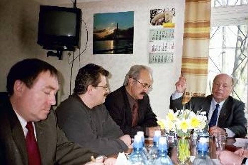Συνάντηση της αντιπροσωπείας με τον Α. Ρούμπιξ, Πρόεδρο του Σοσιαλιστικού Κόμματος Λετονίας