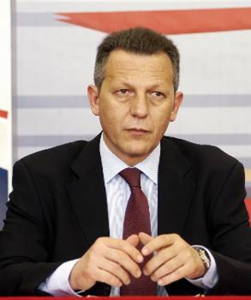 1. ΠΑΦΙΛΗΣ ΘΑΝΑΣΗΣ