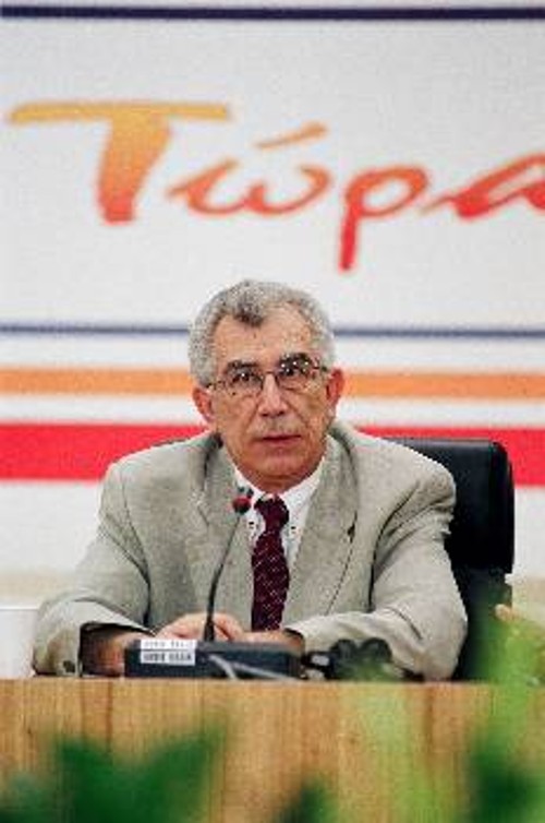 2. ΜΑΪΛΗΣ ΜΑΚΗΣ Μέλος της ΚΕ του ΚΚΕ, Υπεύθυνος Γραφείου Τύπου