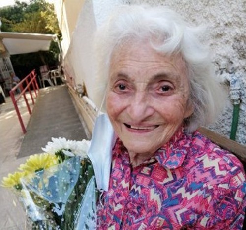 ΑΓΓΕΛΙΚΗ ΜΠΕΒΕΡΑΤΟΥ