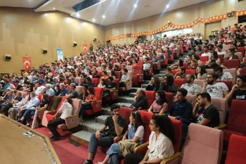 Η επίσκεψη στην Τουρκία ολοκληρώθηκε με τη μεγάλη συγκέντρωση στα Αδανα