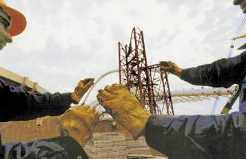Ο Διονύσης Γρηγοράτος σκηνοθετεί την ταινία - ντοκιμαντέρ «Ο αγώνας των αφανών»