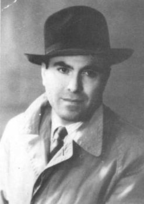 Ο Κωνσταντινουπολίτης Στέλιος Τατασόπουλος είναι ο πρώτος ο οποίος γύρισε προλεταριακή ταινία, με θέμα την εργατική τάξη, όμως η πρωτιά του δεν είχε συνέχεια, γιατί ο νεορεαλιστικός κινηματογράφος του ενόχλησε εξακολουθητικά το κυρίαρχο αστικό καθεστώς