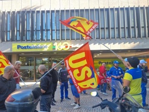 Από την απεργιακή κινητοποίηση στη Ρώμη