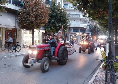 ΤΥΡΝΑΒΟΣ