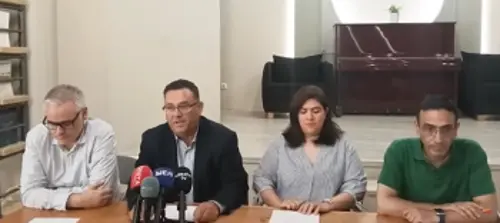 Από τη συνέντευξη των στελεχών του ΚΚΕ