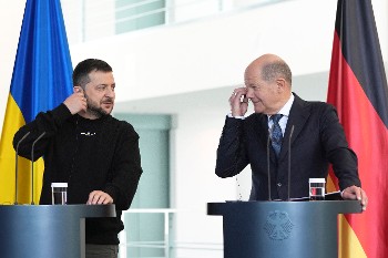 Από τη συνάντηση του Ζελένσκι με τον Γερμανό καγκελάριο
