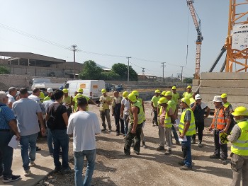 Από παρέμβαση σε εργοτάξιο για να σταματήσει η δουλειά εν μέσω καύσωνα
