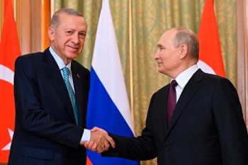 Από τη χτεσινή συνάντηση Πούτιν - Ερντογάν στο Σότσι