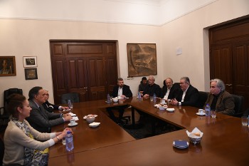 Από τη συνάντηση στην ελληνική πρεσβεία