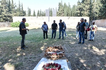 Από την ξενάγηση στον ιστορικό χώρο και το μνημείο