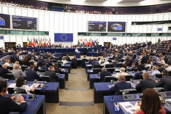 Σε νέα θητεία η Κομισιόν, με τα ίδια σάπια υλικά: Του πολέμου και της εκμετάλλευσης