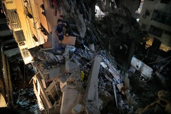 Από την περιοχή του ισραηλινού βομβαρδισμού