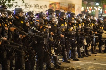 Αγρια καταστολή για άλλη μια φορά ενάντια στον «εχθρό λαό»