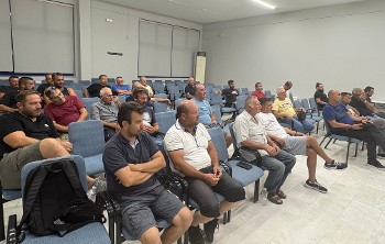 Στιγμιότυπο από τη σύσκεψη της Δευτέρας