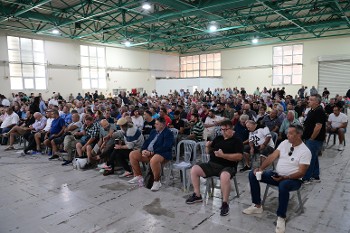Από τη χθεσινή συνέλευση των οδηγών ταξί
