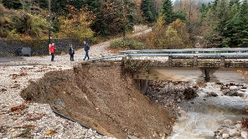 Στα Βόρεια Τζουμέρκα δρόμοι και γεφύρια έχουν υποστεί μεγάλες ζημιές