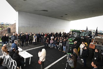 Στο μπλόκο της Νίκαιας στη Λάρισα