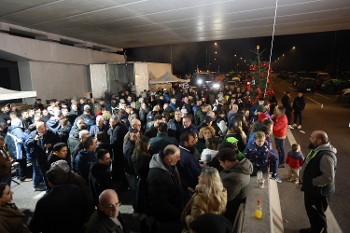 Το είπαν και το έκαναν: Χριστούγεννα στα μπλόκα