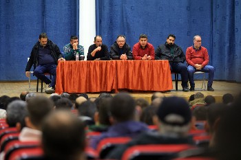 Η συνέλευση της Λάρισας