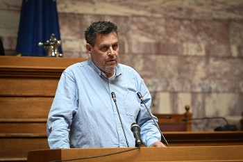 Νίκος Καλυβιώτης