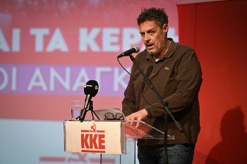 Νίκος Καλυβίωτης