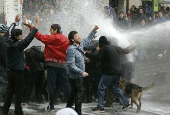 «Σοσιαλιστικό» ξύλο στη Χιλή