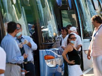 Στο λιμάνι του Πειραιά έφτασε στις 24/7 το πρωί, προερχόμενο από την Τουρκία, το κρουαζιερόπλοιο «Ruby Princess», στο οποίο - σύμφωνα με δήλωση του πλοιάρχου του - επέβαιναν πέντε άτομα, τα οποία είχαν προσβληθεί από γρίπη
