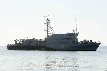 Ενας από τους τομείς μεγάλης αφαίμαξης του κοινωνικού πλούτου που παράγουν οι εργαζόμενοι είναι οι στρατιωτικές δαπάνες και οι δαπάνες για την απόκτηση οπλικών συστημάτων