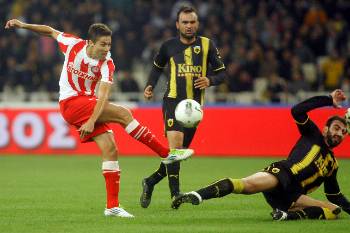 Μετά το ντέρμπι με την ΑΕΚ (1-1) ο Ολυμπιακός ετοιμάζεται για την αναμέτρηση με τους ...κίτρινους της Γερμανίας