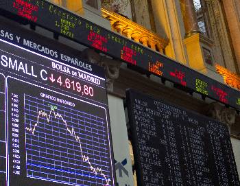 Οι νομοτέλειες της κρίσης υπερβαίνουν την πολιτική διαχείριση για το ξεπέρασμά της, πυροδοτώντας οξυμένους ανταγωνισμούς και φυγόκεντρες τάσεις