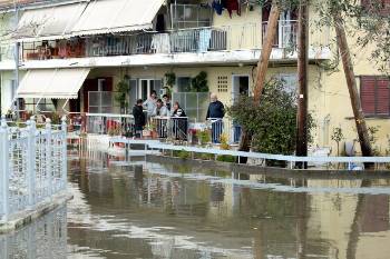 Την άμεση αποκατάσταση και αποζημίωση των πληγέντων στον Πύργο και τη λήψη άμεσων μέτρων ζητά το ΚΚΕ