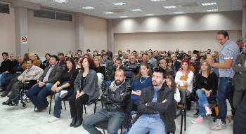 Στιγμιότυπο από την εκδήλωση στα Τρίκαλα