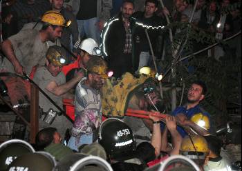 Για τα κέρδη του κεφαλαίου οι εργάτες πληρώνουν με τη ζωή τους