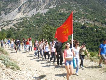 Από παλιότερη επίσκεψη της ΚΝΕ στη Μουργκάνα