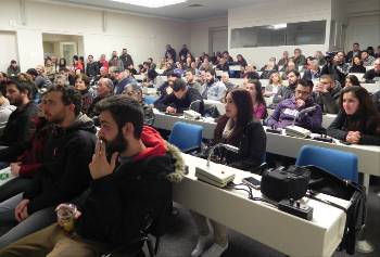 Στιγμιότυπο από την εκδήλωση στα Χανιά