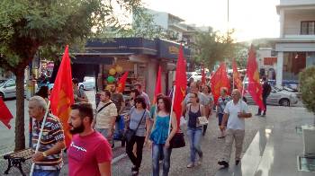 Μαζικές εξορμήσεις πραγματοποιήθηκαν στις γειτονιές της Αθήνας (φωτογραφία από την Πετρούπολη)