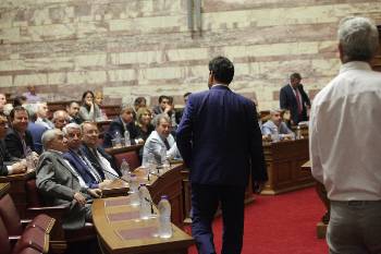 Προβληματισμός στα αστικά επιτελεία αν η ΝΔ όπως είναι σήμερα μπορεί να παίξει το ρόλο της στις εναλλαγές στην αστική διακυβέρνηση