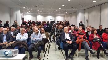 Από τη μαζική παρουσία του κόσμου στην εκδήλωση της Θεσσαλονίκης