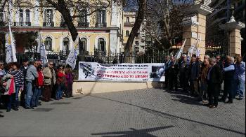 Από την κινητοποίηση αλληλεγγύης στους πρόσφυγες και εναντίωσης στη ΝΑΤΟική εμπλοκή στο Αιγαίο