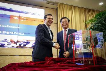 Για παροχή και νέων «διευκολύνσεων» στις μπίζνες των επιχειρηματικών ομίλων διαβεβαίωσε τον πρόεδρο της COSCO ο Αλ. Τσίπρας