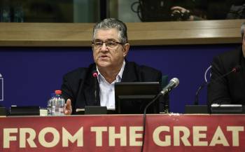 Ο Δ. Κουτσούμπας στο βήμα της Ευρωπαϊκής Κομμουνιστικής Συνάντησης