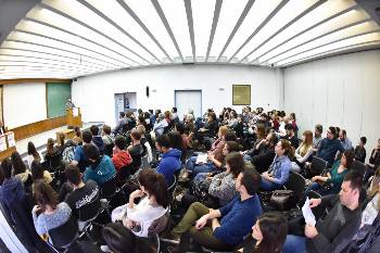 Από την εκδήλωση που διοργάνωσε, την περασμένη Τετάρτη, η ΤΟ Υγείας Πρόνοιας της ΚΟ Αττικής του ΚΚΕ σχετικά με την ιατρική εκπαίδευση