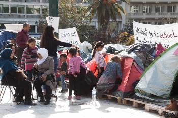 Οι μανάδες με τα παιδιά τους