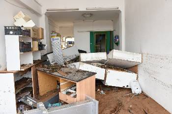 Σημαντικές είναι οι ζημιές και στην οικοσκευή