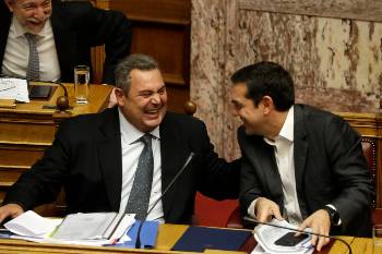 Από το ξέπλυμα της ακροδεξιάς στις «προοδευτικές συμμαχίες»