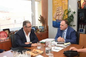 Με τον αντιπεριφερειάρχη Σάμου